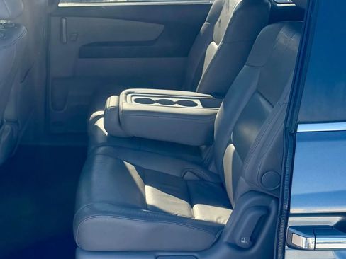 Used 2011 Honda Odyssey EX-L image 9