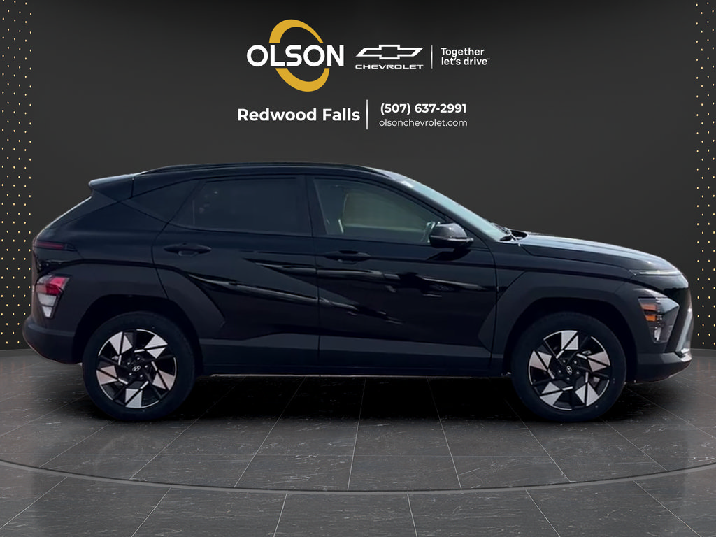 Used 2025 Hyundai Kona SEL AWD/4WD image 6