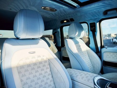 Used 2026 Mercedes-Benz G 63 AMG 4MATIC image 56