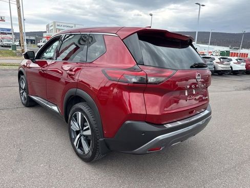 Certified 2023 Nissan Rogue SL w/ SL Premium Package AWD/4WD image 7