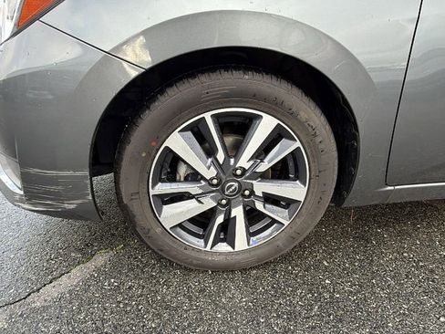 Used 2023 Nissan Versa SV image 10