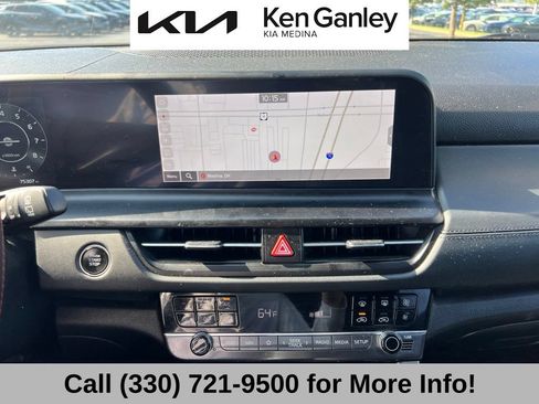 Used 2024 Kia Seltos EX FWD image 13