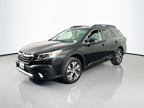 Used 2021 Subaru Outback Limited AWD/4WD image 3