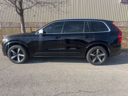 Used 2019 Volvo XC90 T5 R-Design w/ Advanced Package image 7