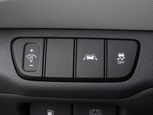 Used 2020 Hyundai Ioniq Blue FWD image 22
