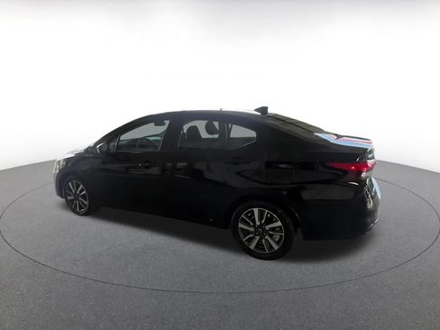 Used 2025 Nissan Versa SV FWD image 8
