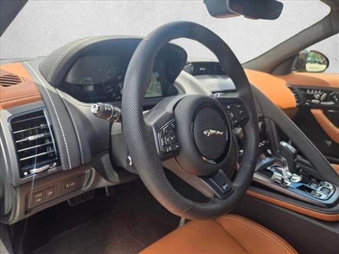 Used 2024 Jaguar F-TYPE R AWD/4WD image 9