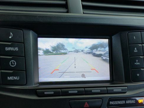 Used 2016 Ford Explorer FWD image 22