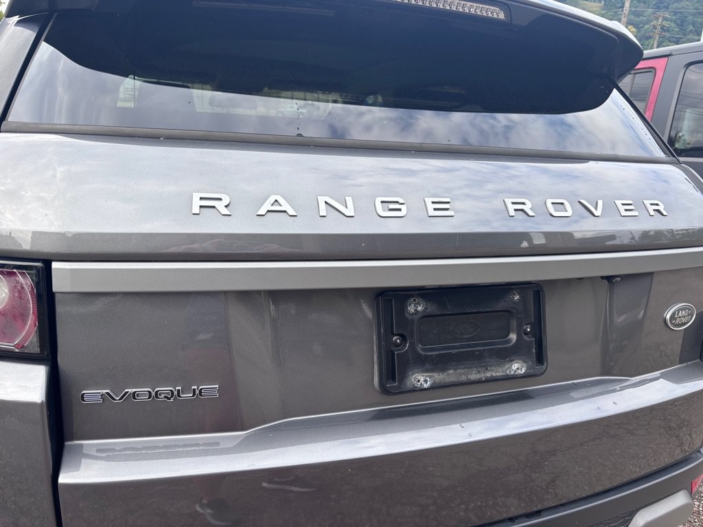 Used 2015 Land Rover Range Rover Evoque Pure Plus AWD/4WD image 38