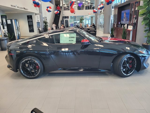 New 2027 Nissan Z Performance RWD image 4