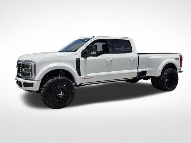 New 2026 Ford F450 Platinum w/ FX4 Off-Road Package AWD/4WD image 5