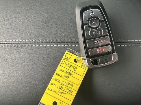 Used 2025 Ford Mustang GT Premium image 34
