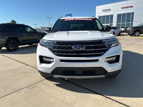Used 2023 Ford Explorer XLT w/ Equipment Group 202A image 2