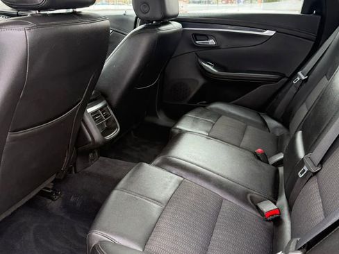 Used 2019 Chevrolet Impala LT image 10