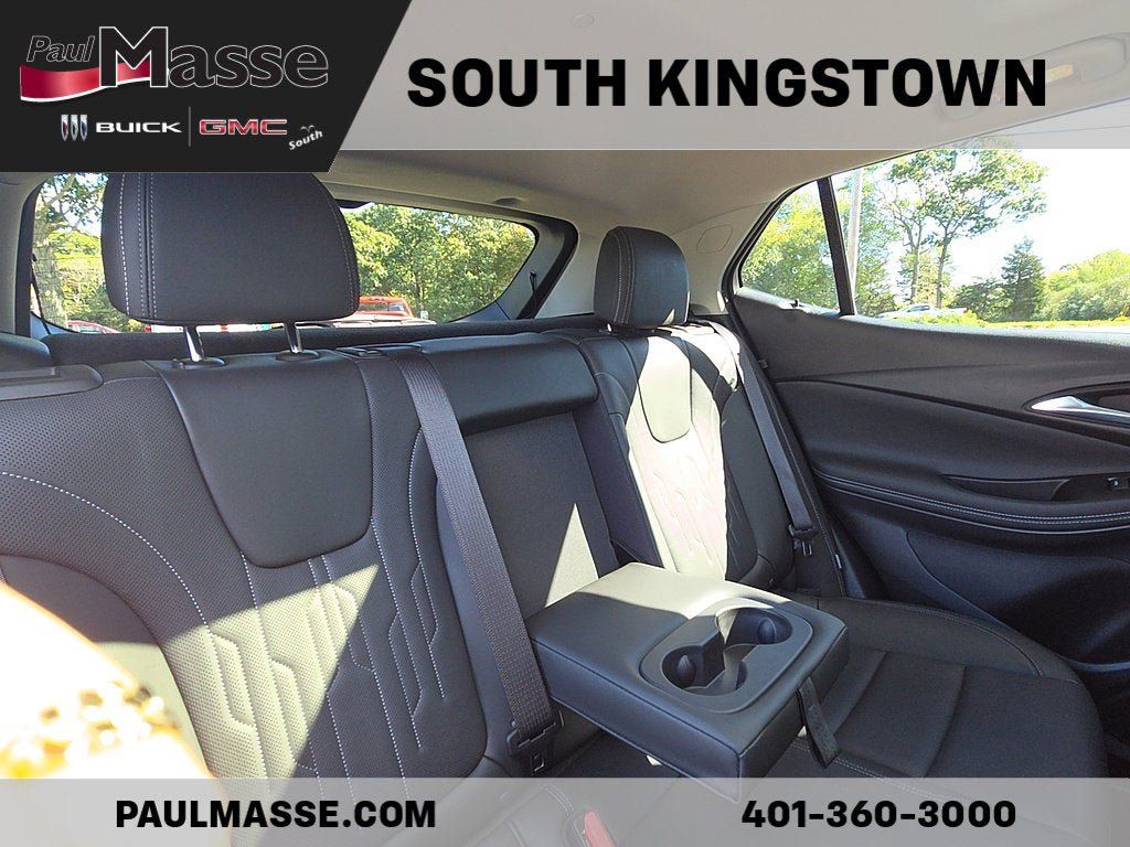 Used 2024 Buick Encore GX Avenir w/ Avenir Technology Package AWD/4WD image 27