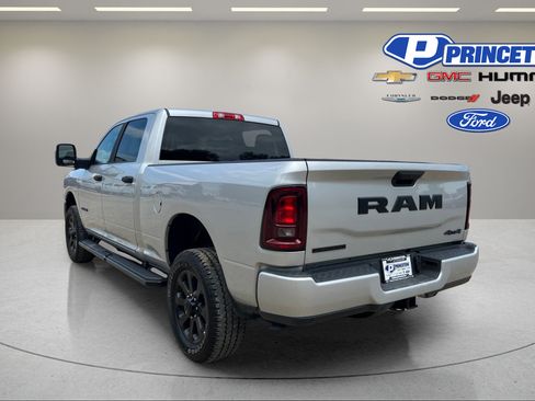 Used 2026 RAM 2500 Big Horn AWD/4WD image 5
