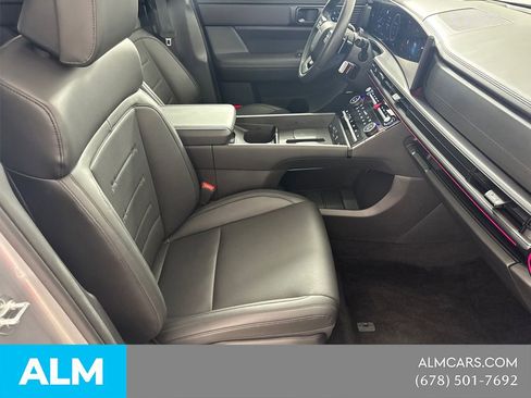 Used 2024 Hyundai Santa Fe Calligraphy FWD image 17