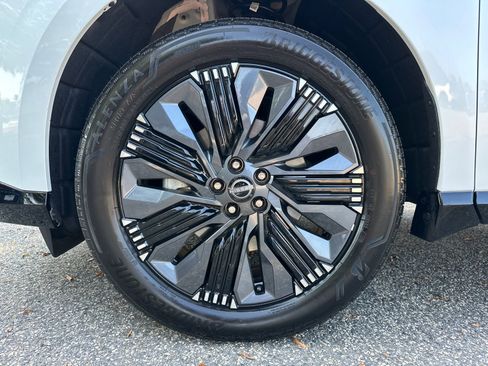 New 2025 Nissan Murano Platinum w/ Cargo Package image 11