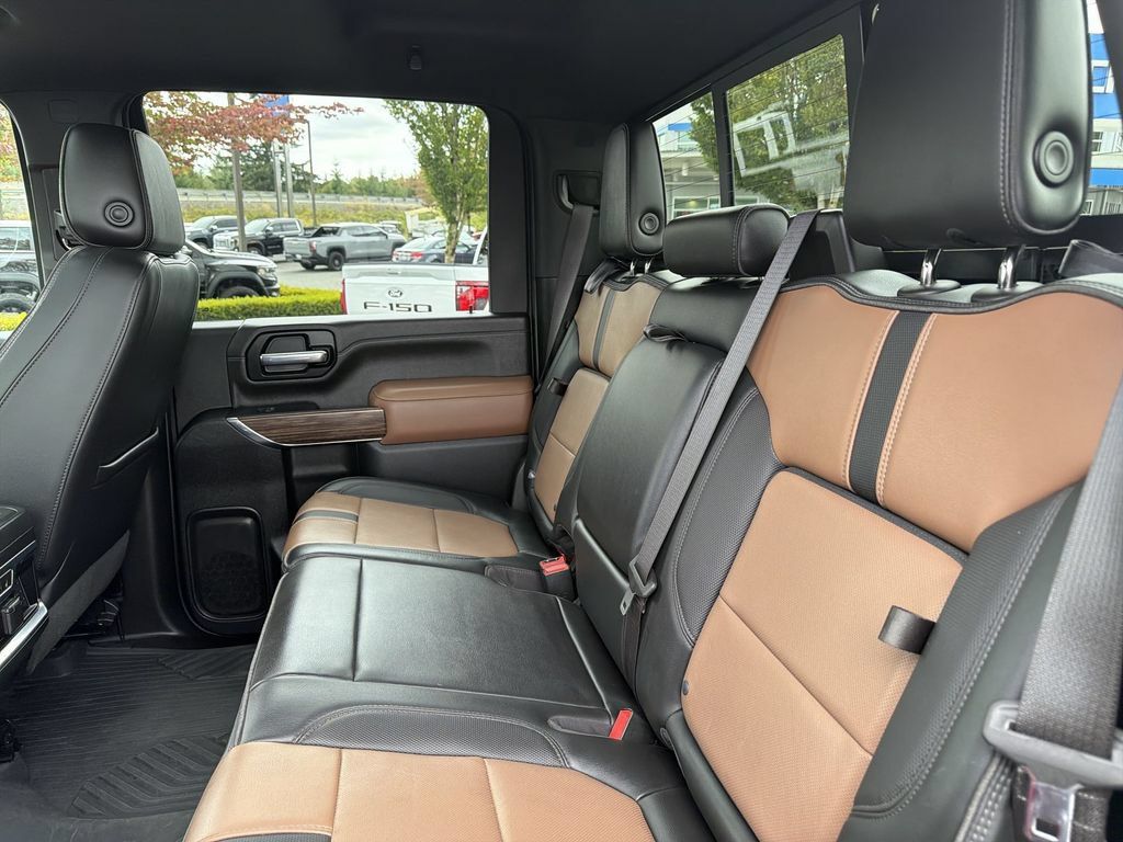 Certified 2023 Chevrolet Silverado 3500 High Country w/ Z71 Off-Road Package AWD/4WD image 27