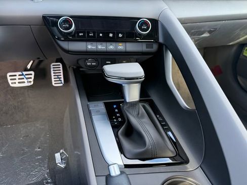 New 2026 Hyundai Elantra Sport image 18