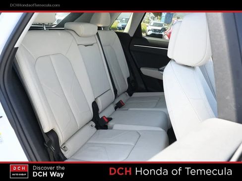 Used 2024 Audi Q3 2.0T Premium image 20