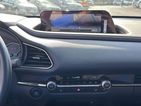 Certified 2025 MAZDA CX-30 AWD 2.5 S w/ Premium Package image 15