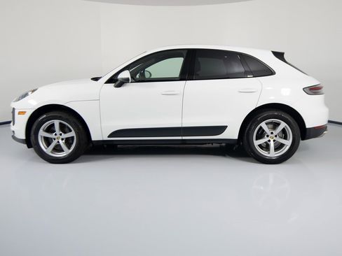Certified 2020 Porsche Macan image 7