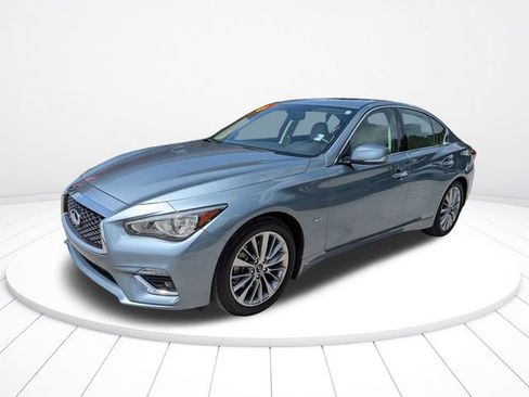 Used 2018 INFINITI Q50 Luxe w/ Essential Package (3.0T Luxe) RWD image 8