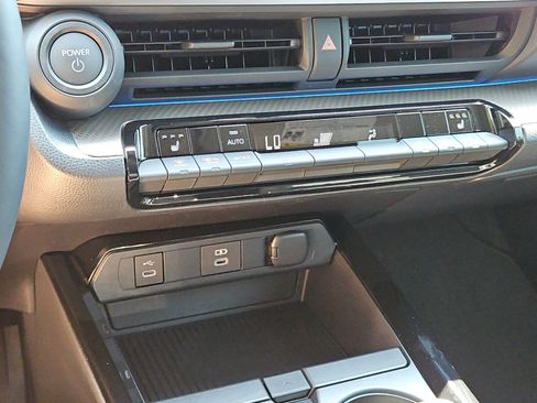 New 2026 Toyota Prius XLE FWD image 23