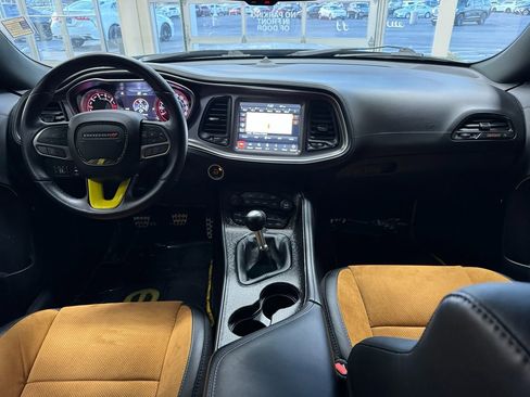 Used 2021 Dodge Challenger R/T Scat Pack w/ Plus Package image 23