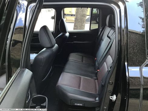 Used 2024 Honda Ridgeline Black Edition image 16