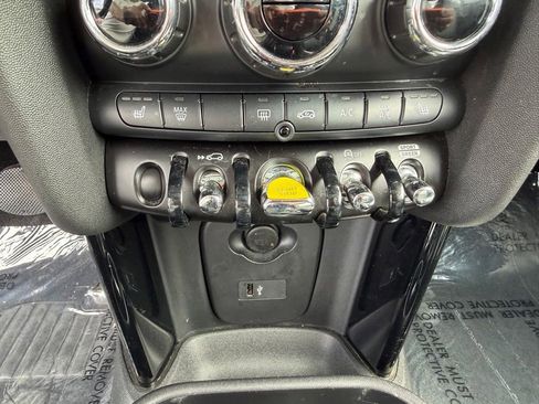 Used 2022 MINI Cooper SE FWD image 29
