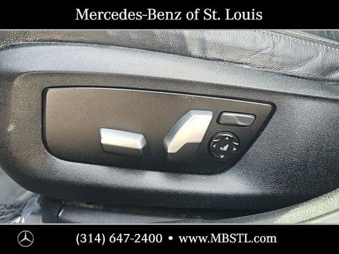 Used 2021 BMW 530i xDrive w/ Premium Package image 19