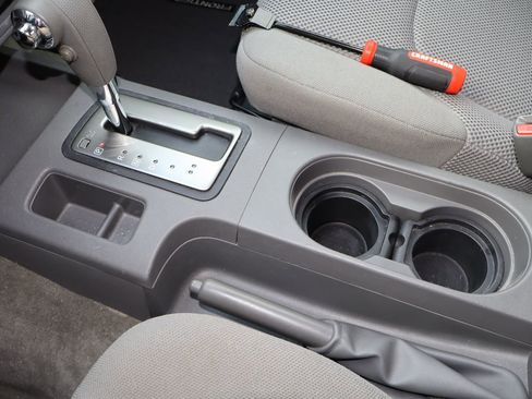 Used 2017 Nissan Frontier SV image 22