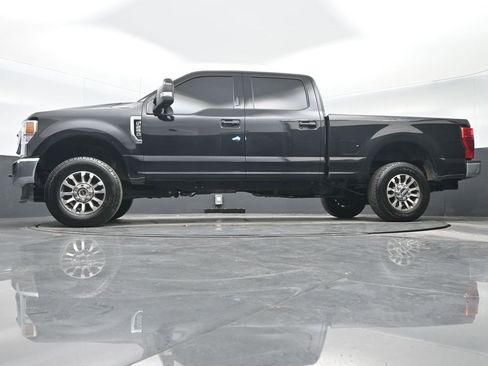Used 2020 Ford F250 Lariat w/ Lariat Value Package image 27