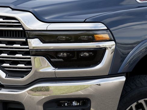 New 2026 RAM 2500 Limited AWD/4WD image 21