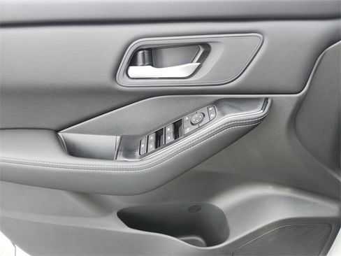 New 2026 Nissan Rogue SV w/ Cold Weather Package image 20