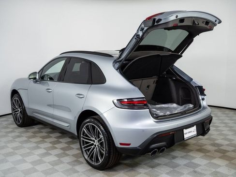 New 2026 Porsche Macan AWD/4WD image 33