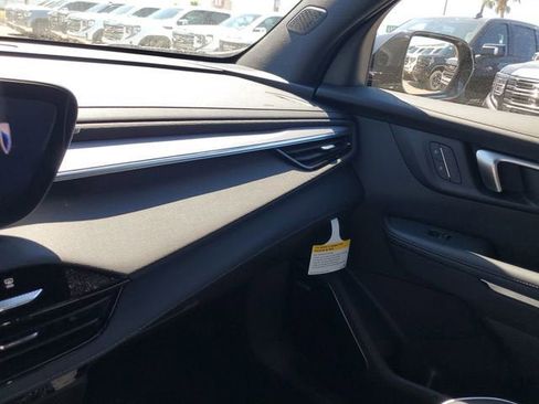 New 2026 Buick Enclave Sport Touring w/ Power Package FWD image 25