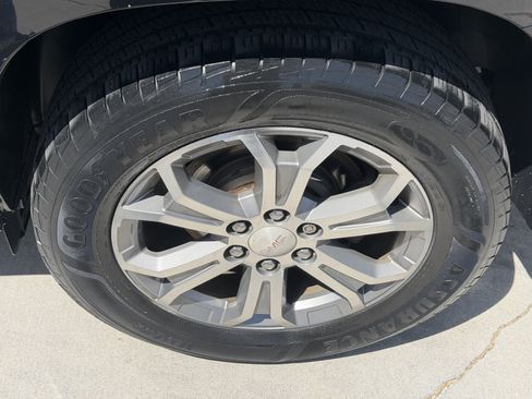 Used 2014 GMC Acadia SLT FWD image 13