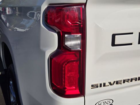 Used 2019 Chevrolet Silverado 1500 RST w/ All-Star Edition RWD image 12