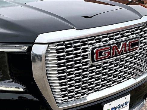 Used 2023 GMC Yukon Denali image 31