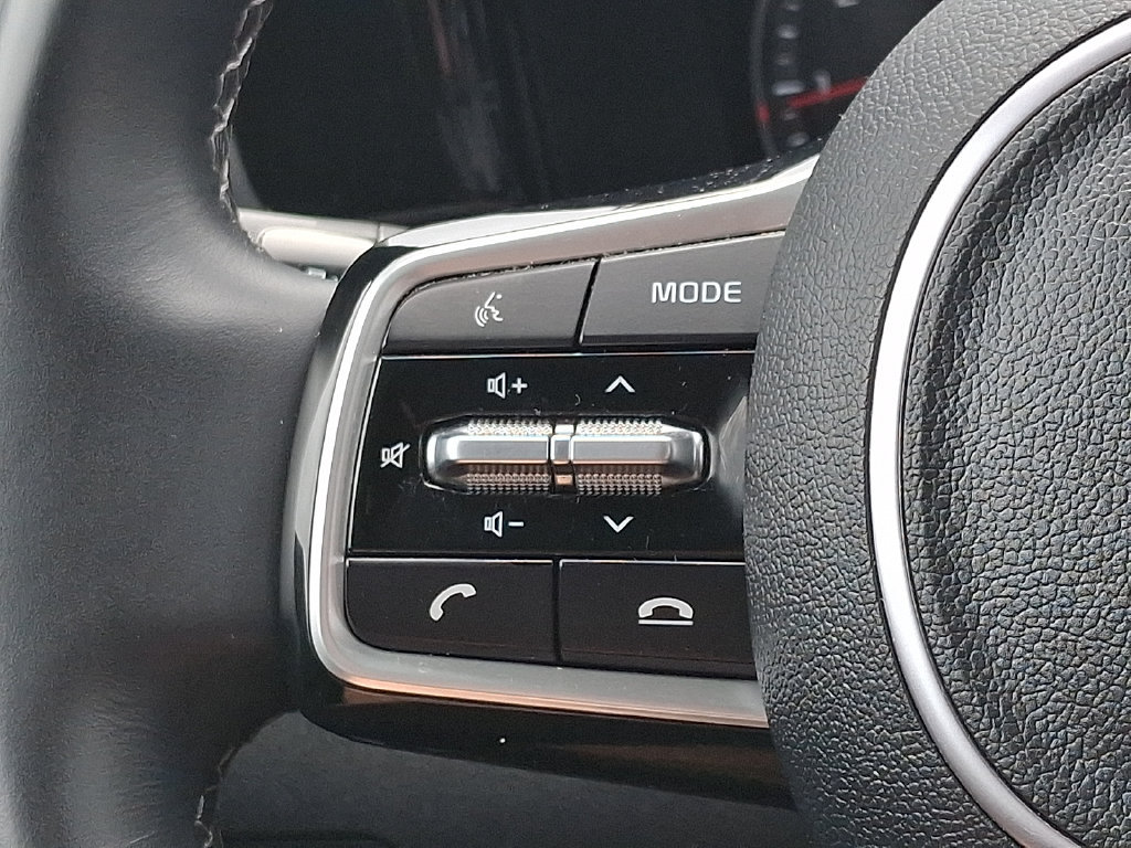 Certified 2023 Kia Sorento X-Line EX AWD/4WD image 24