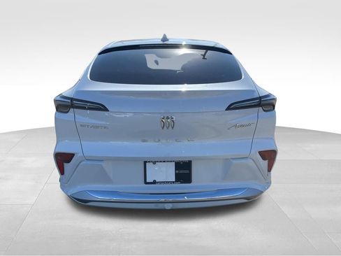 Used 2024 Buick Envista Avenir image 6