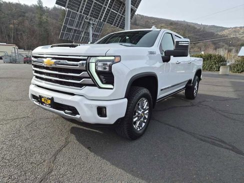 New 2026 Chevrolet Silverado 2500 High Country w/ High Country Premium Package image 1