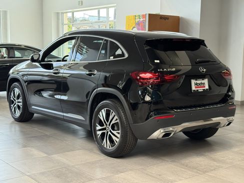 New 2025 Mercedes-Benz GLA 250 image 7