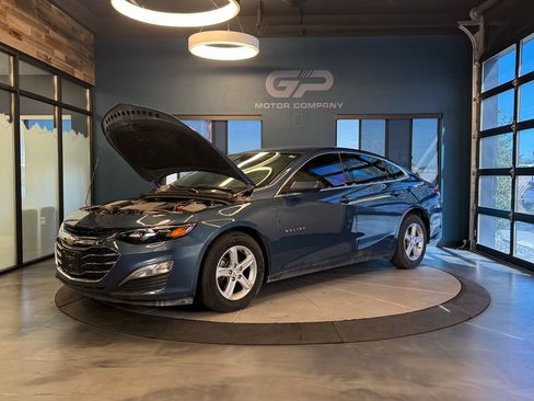 Used 2025 Chevrolet Malibu LS FWD image 24