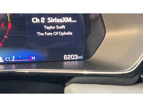 Certified 2024 Chevrolet Colorado ZR2 w/ Technology Package image 8