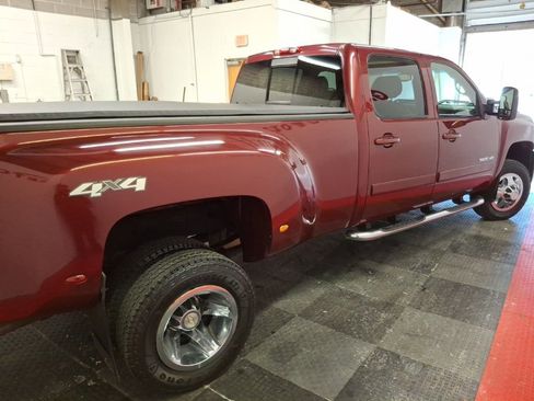 Used 2008 Chevrolet Silverado 3500 LTZ w/ Sun And Navigation Package image 11