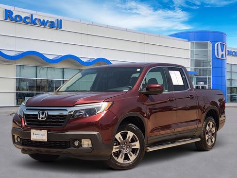 Certified 2018 Honda Ridgeline RTL-T image 1